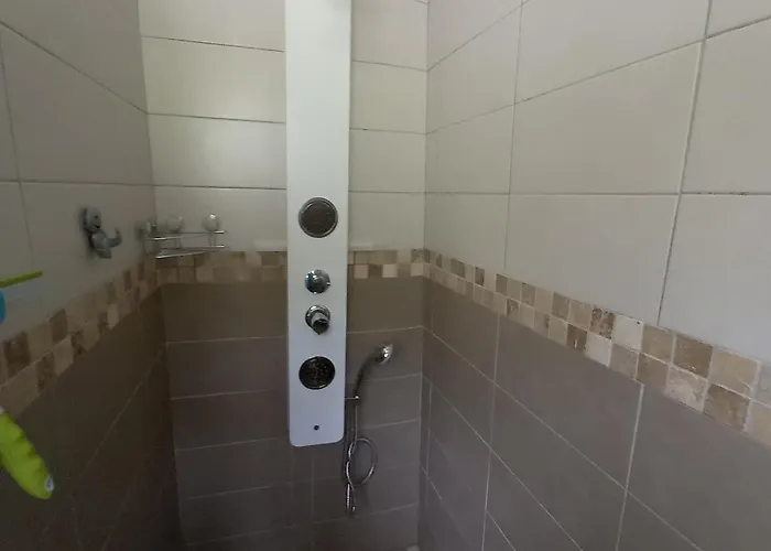 La Pale Idealement Situe Au Coeur Des Pyrenees